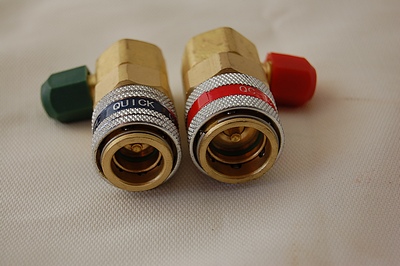 VIOT HVAC Manifold To AC Port Flow Control Adapter Hand Valves – 1/4" X 5/16" FFL, Pair (CV23p)
